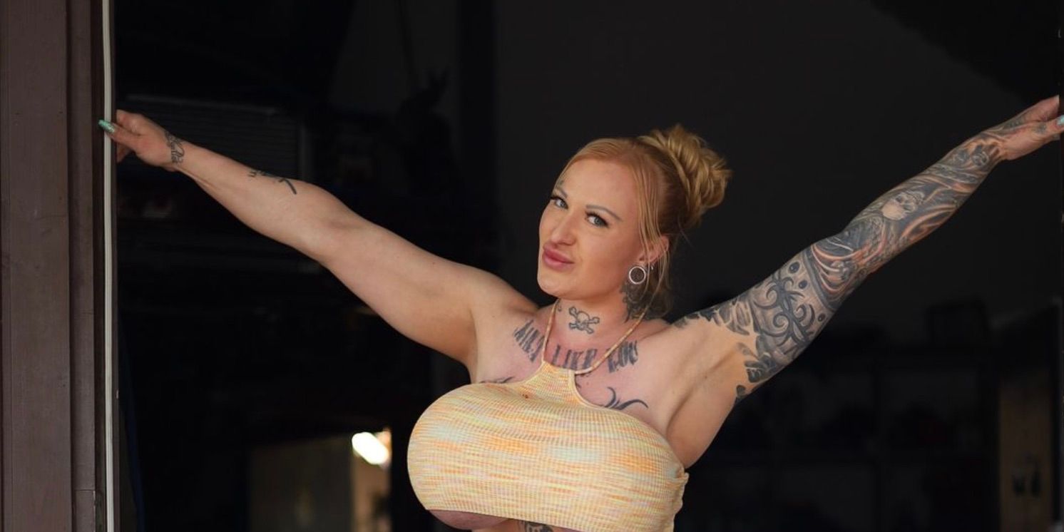 Мими Мияги порно фильмдері Эшлин Брук трахает алады