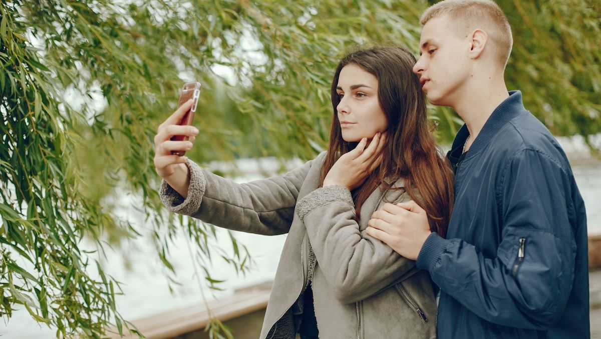 Як валивають погані фотографії на стосунки - нове дослідження - Gentleman