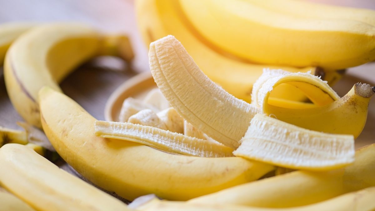 Бананова шкірка - яку користь приносить її використання у процедурах догляду - Gentleman Бананова шкірка - яку користь приносить її використання у процедурах догляду - Gentleman