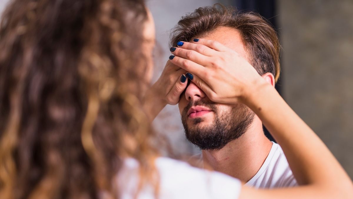 Як розпізнати мікрозраду у стосунках - 5 ознак - Gentleman Як розпізнати мікрозраду у стосунках - 5 ознак - Gentleman