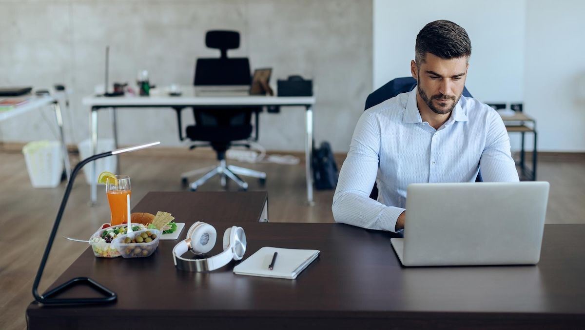 Идеи для полезного обеда на работе, которые помогут преодолеть послеобеденную усталость - Gentleman