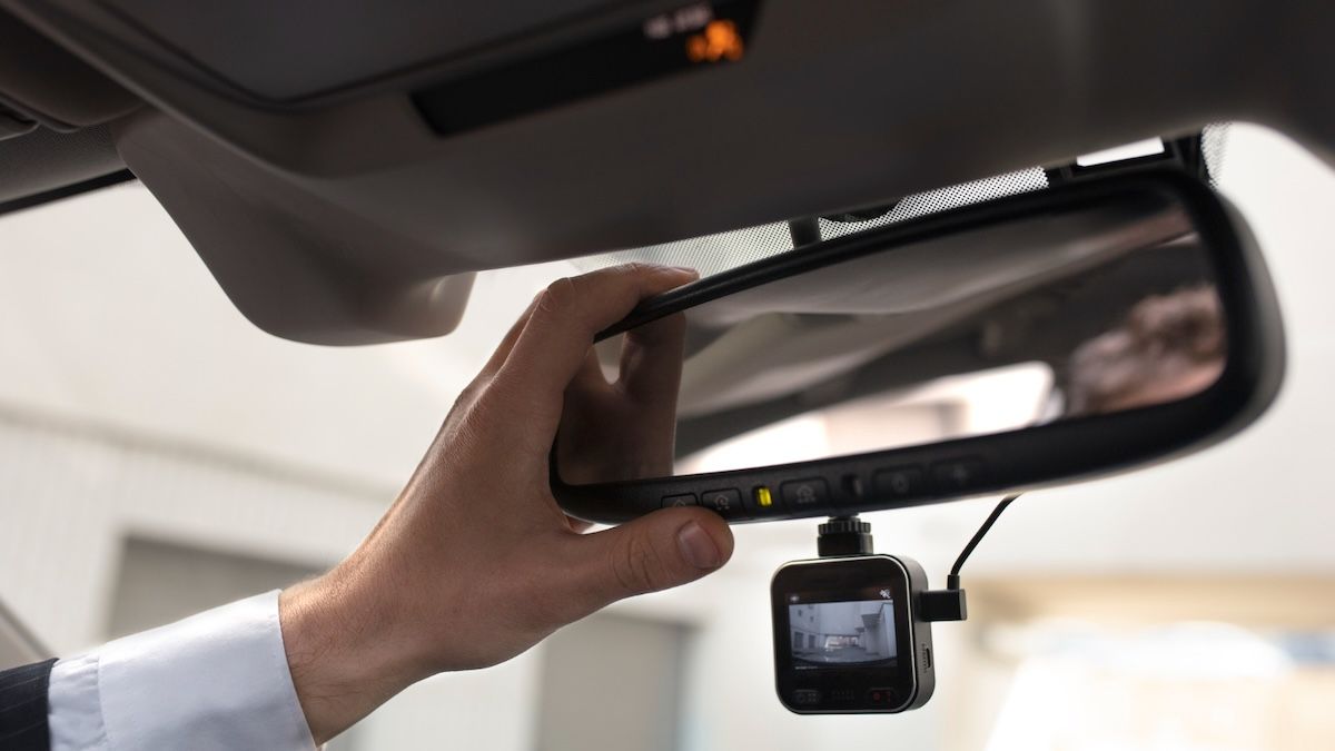 Чи можна в Україні використовувати відеореєстратор у 2025 - Gentleman Чи можна в Україні використовувати відеореєстратор у 2025 - Gentleman